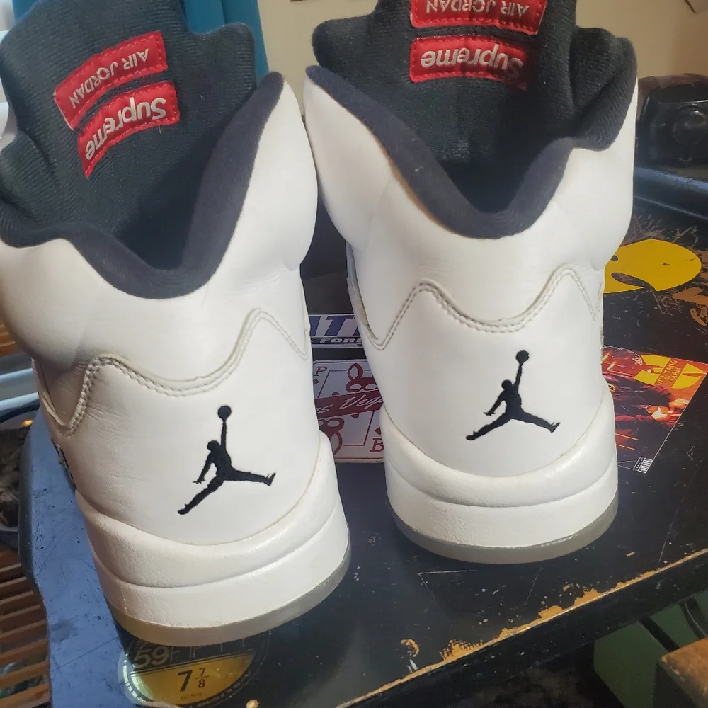 Supreme x Air jordan 5 retro mens size 12 (flawed  pair) - Picture 7 of 8